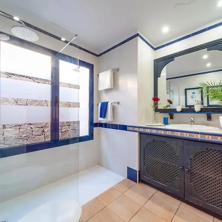 Villa Seasol 2 By Playa Blanca